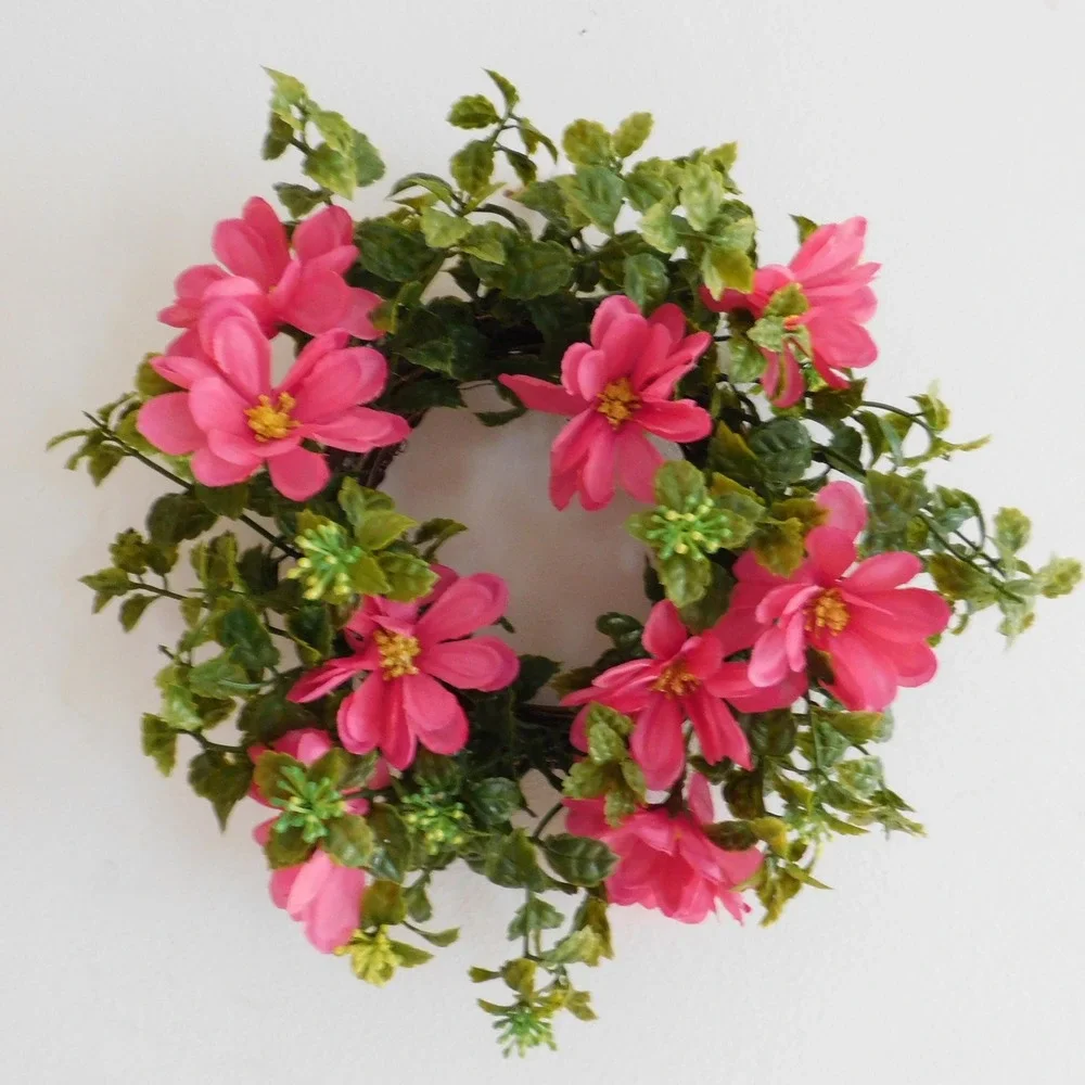 Pink and Yellow Daisy Candle Ring, Small Mini Wreath, Home Decor, Small SUmmer‎